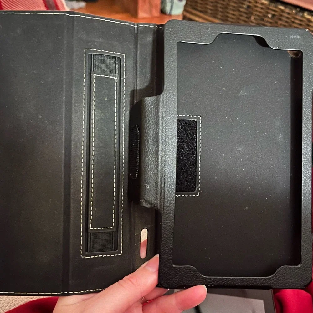 Kindle Fire 7 Tablet and Foglio Case